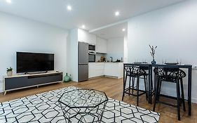 Zalaeta Playa Apartments